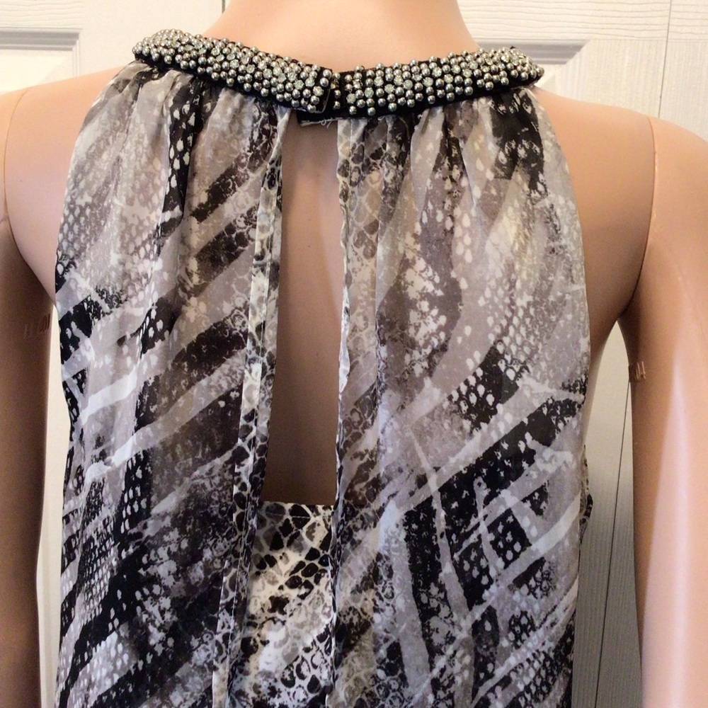 Jennifer Lopez Womens Sleeveless Snake Print Beaded High Neck Blouse Top Size M - Picture 4 of 7